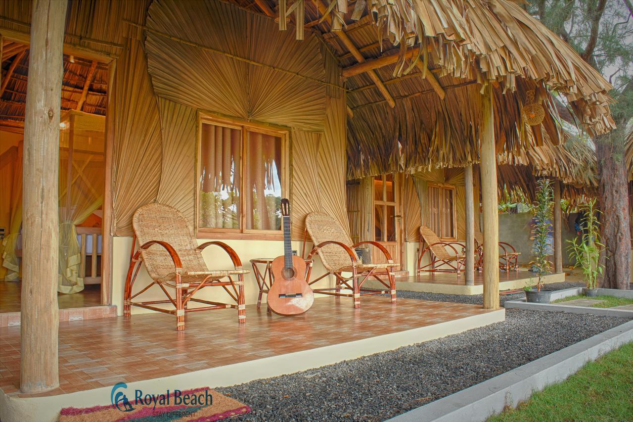 Royal Beach Baía de Arugam Exterior foto