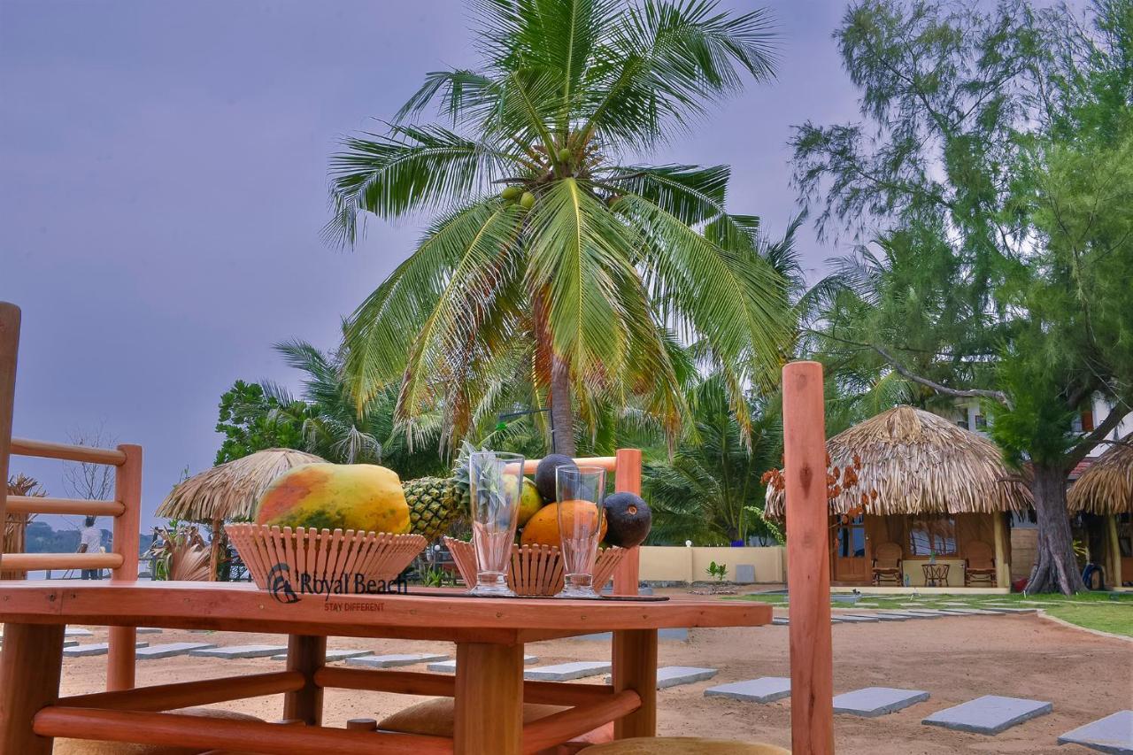 Royal Beach Baía de Arugam Exterior foto