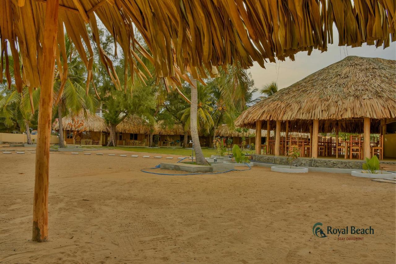 Royal Beach Baía de Arugam Exterior foto